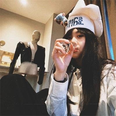 蒂科与鲨鱼